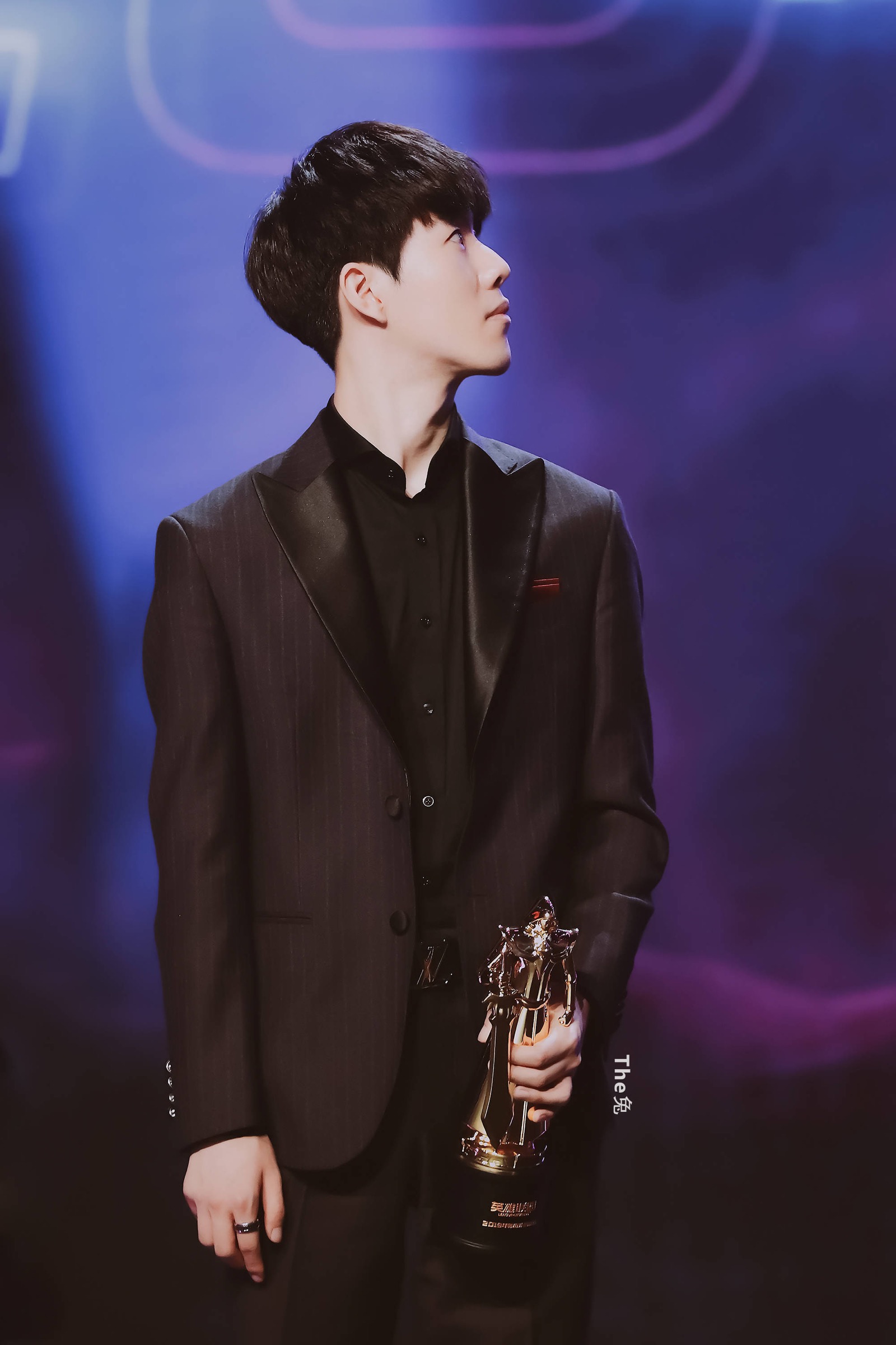 而是以一记 而是以一记