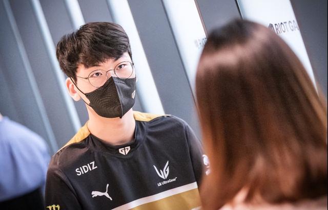 日本队凭借 日本队凭借