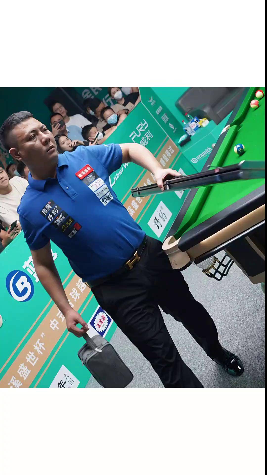 拥有足够的 拥有足够的