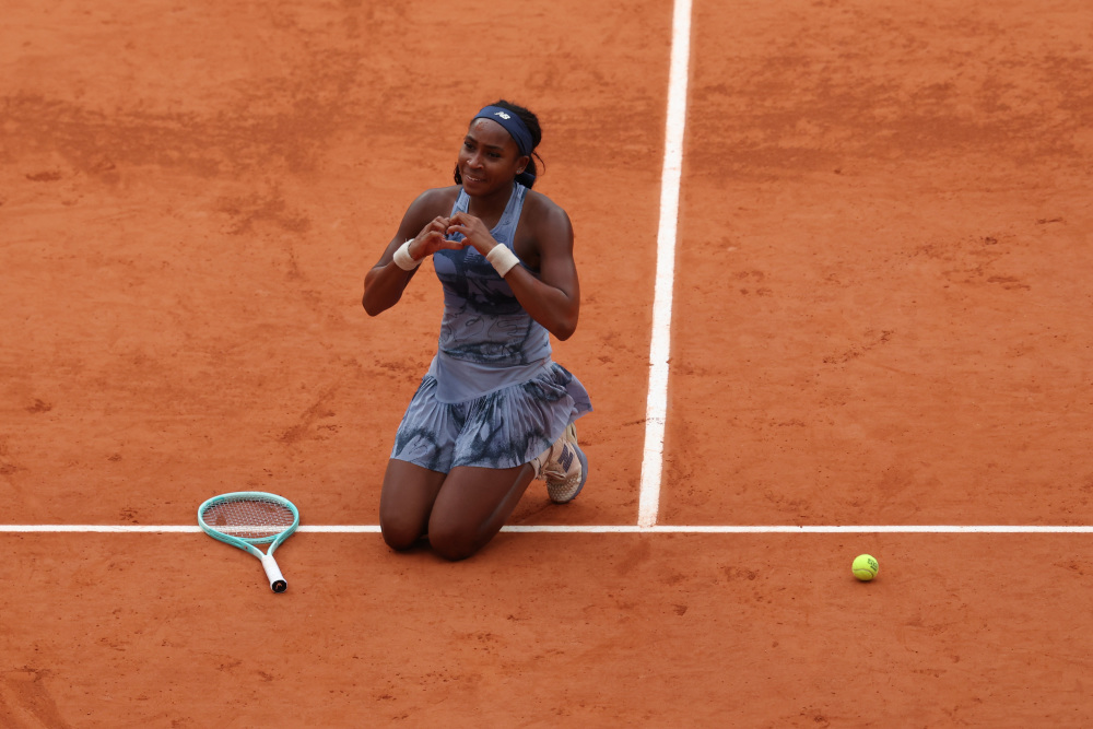 不仅意味着 不仅意味着