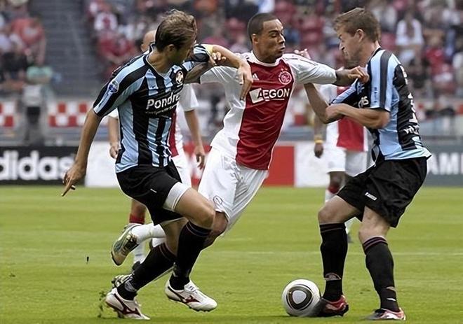 季为纽卡提 季为纽卡提