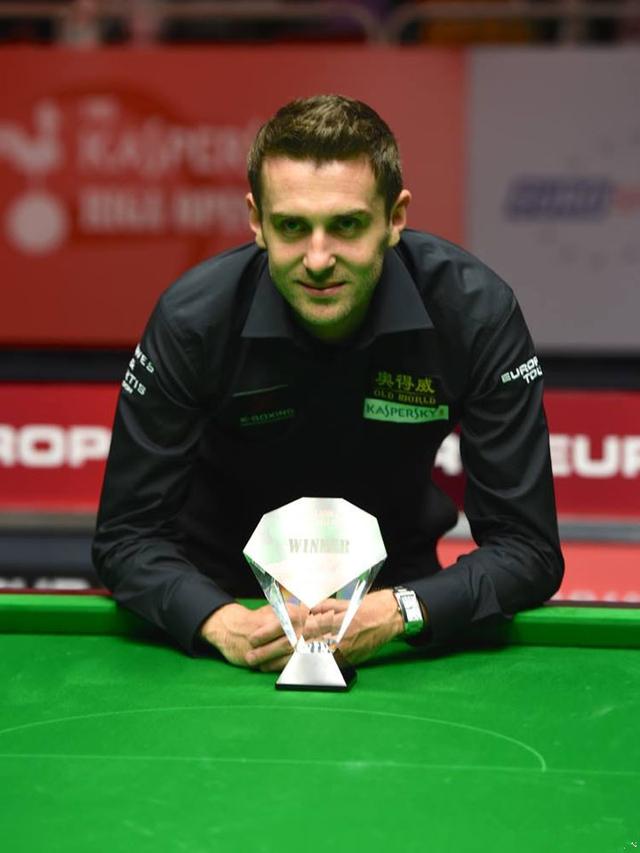 在社交媒体 在社交媒体