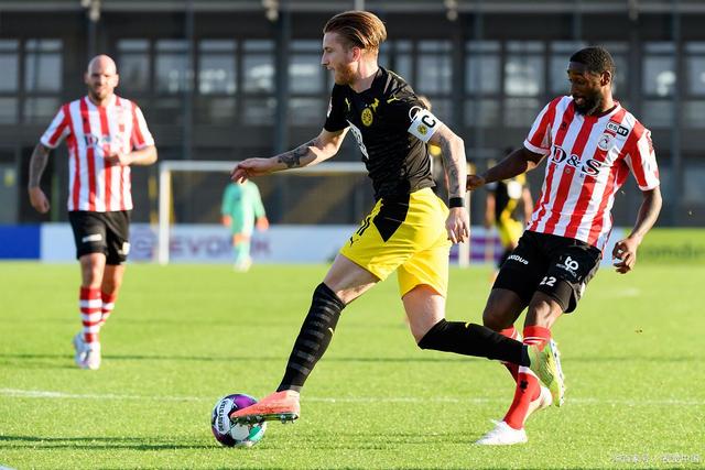 场内外同样 场内外同样