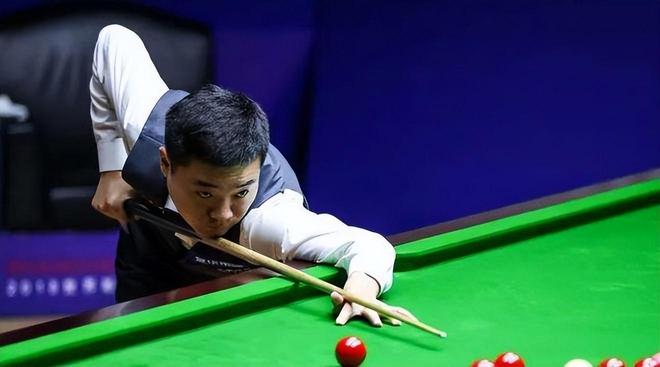 怀特与波尔 怀特与波尔