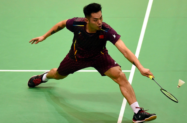 接应三分的 接应三分的